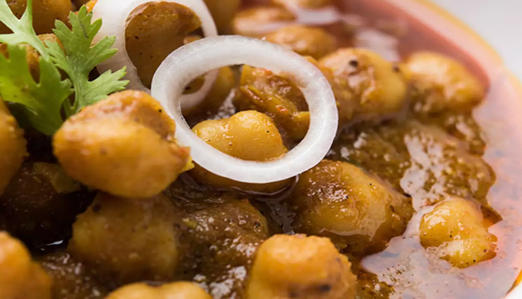 स्नैकस के तौर पर बना सकते हैं सिंधी छोला चाप, मिनटों में होगी तैयार #Recipe 