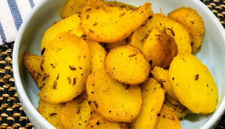 Recipe- Sindhi Style Tariyal Aloo