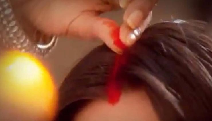 astrology tips,astrology tips in hindi,importance of sindoor,rules related to sindoor