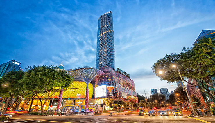 singapore,malls to visit in singapore,places to visit in singapore,ion orchard,paragon shopping center,the shoppers at marina bay sands,vivocity,mandarin gallery