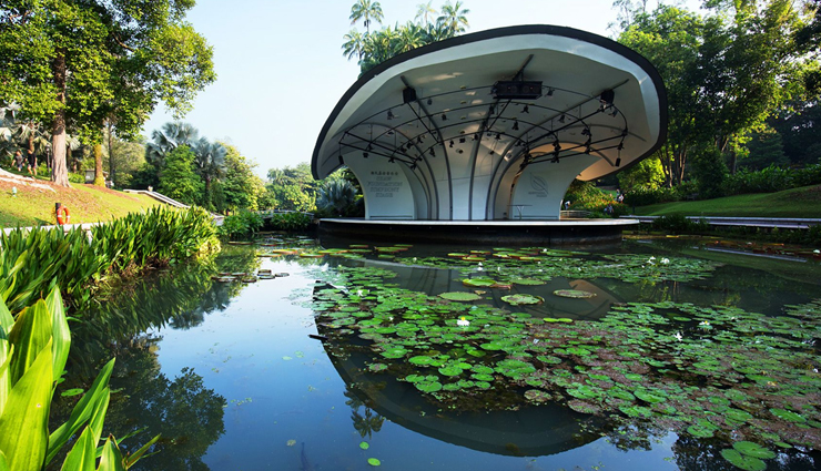 singapore tourist attractions,must-visit places in singapore,top tourist spots singapore,singapore travel destinations,best places to visit in singapore,singapore sightseeing attractions,tourist hotspots singapore,singapore landmarks to see,things to do in singapore for tourists