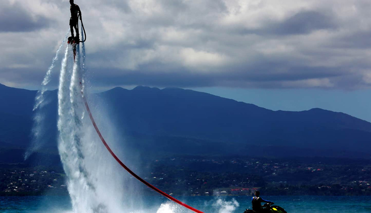 must try water sports in singapore,holiday,travel,tourism