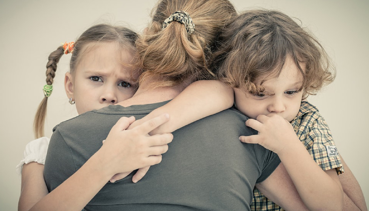 11 Major Pros and Cons of Single Parenting