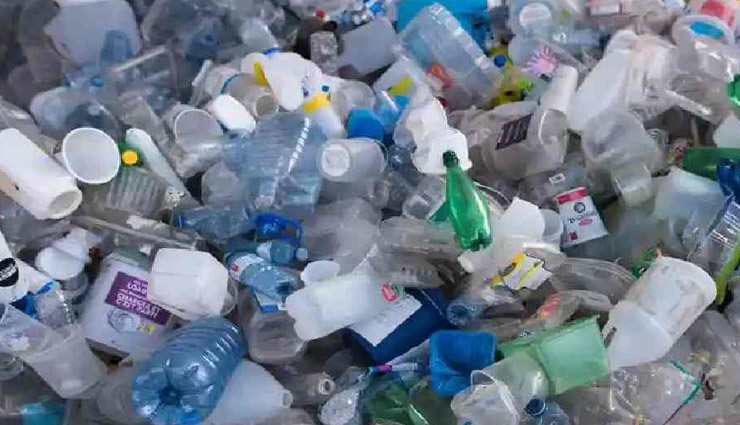 देशभर में सिंगल-यूज प्लास्टिक से बनी ये 19 चीजें आज से बैन, नियम ना मानने पर 7 साल की जेल