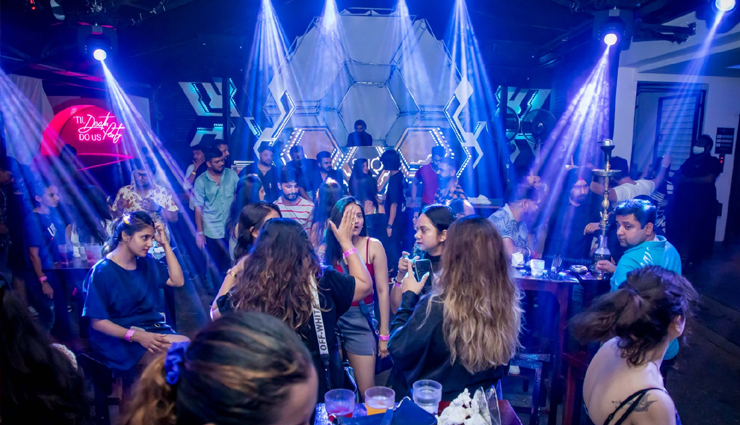 नाईट लाइफ के लिए जन्नत है गोवा, पार्टी करने के लिए परफेक्ट हैं ये महशूर क्लब nightclub in goa,best nightclubs in goa,goa nightlife,party in goa,nightlife destinations in goa,dancing and entertainment in goa,clubbing scene in goa,nightclubs and bars in goa,goa party experience,goa nightlife guide