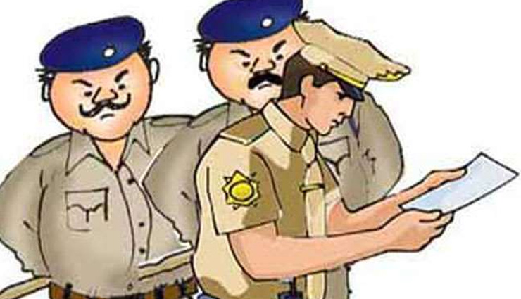 सिपाही ने किया कच्छा धोने से इनकार तो अफसर ने नक्सल इलाके में किया ट्रांसफर