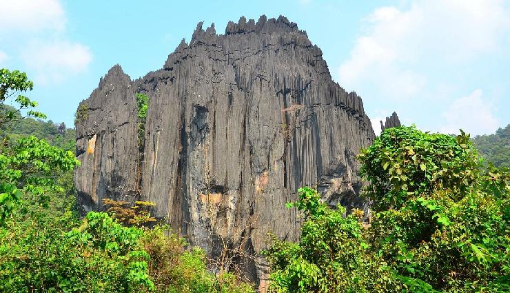 10 Amazing Places To Explore in Sirsi