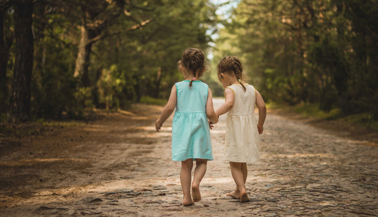 For You To Be a Good, Loving and a Better Big Sister You Might Want to Consider These Following Ways