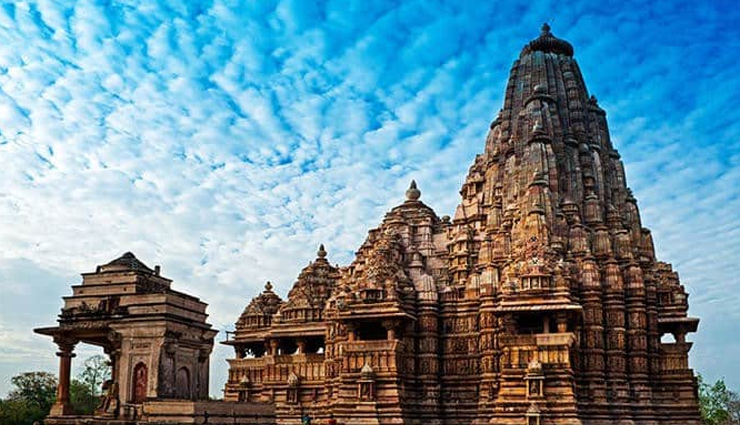 must visit sites in india,india,must visit places in india,hill forts of rajasthan,ajanta and ellora caves,nubra valley,varanasi,the great rann of kutch,majuli,taj-ul masajid,living root bridges of meghalaya,thanumalayan temple,the khajuraho group of monuments