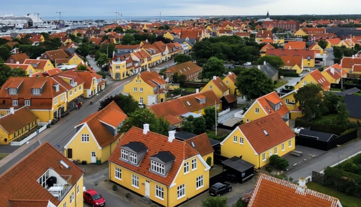 denmark,tourist attractions in denmark,tourist places in denmark,take a bike trip,visit skagen,louisiana museum of modern art,aros aarhus art museum,kronborg castle,hans christian andersen home and museum,travel,travel guide,holidays