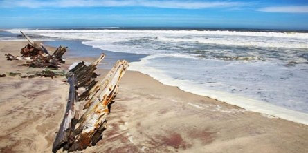 most dangerous beaches,dangerous beaches in the world,costa del sol,spain,cape tribulation beach,australia,west end beach,bahamas,tamarama beach,australia,skeleton coast beach,namibia