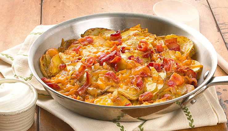 skillet potatoes,skillet potatoes recipe,hunger struck,food