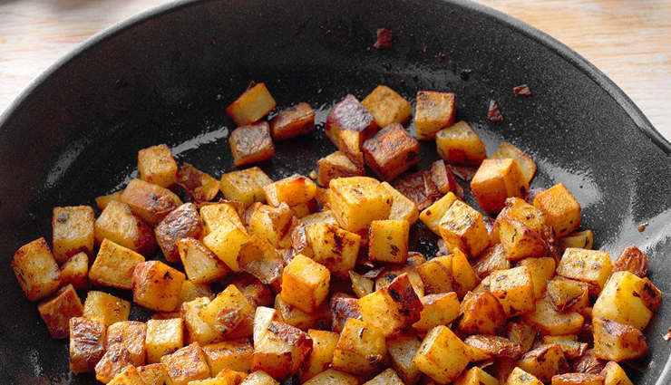 skillet potatoes,breakfast recipe,healthy recipe