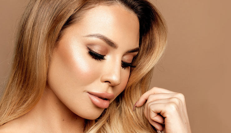 6 Effective Home Remedies for Skin Tightening