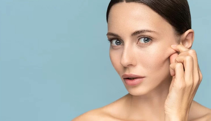 early skin aging causes,reasons for premature aging,skin aging factors,signs of early aging,premature wrinkles causes,how to prevent early skin aging,lifestyle habits causing wrinkles,skincare for aging skin,anti-aging tips,environmental factors aging skin