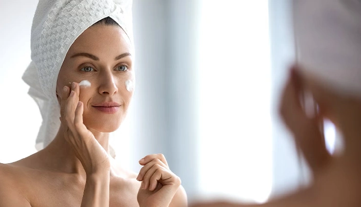 makeup tips for women,no makeup look,natural beauty enhancement,makeup for beginners,daily makeup routine,makeup application guide,makeup for different occasions,beauty tips for women,subtle makeup tips,makeup essentials,how to look naturally beautiful,makeup tricks for glowing skin