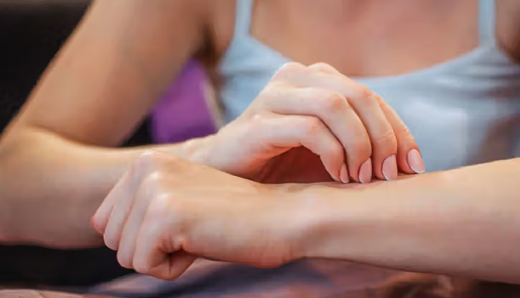 9 Effective Remedies To Get Rid of Body Itching