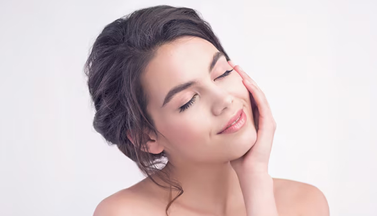 9 Home Remedies You Can Try For Skin Lightening