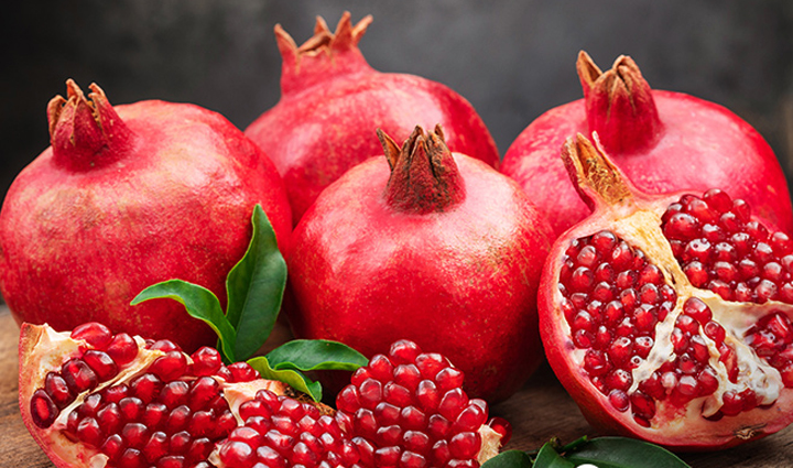 these 10 foods will fulfill the desire of glowing skin include them in your diet,beauty tips,beauty hacks