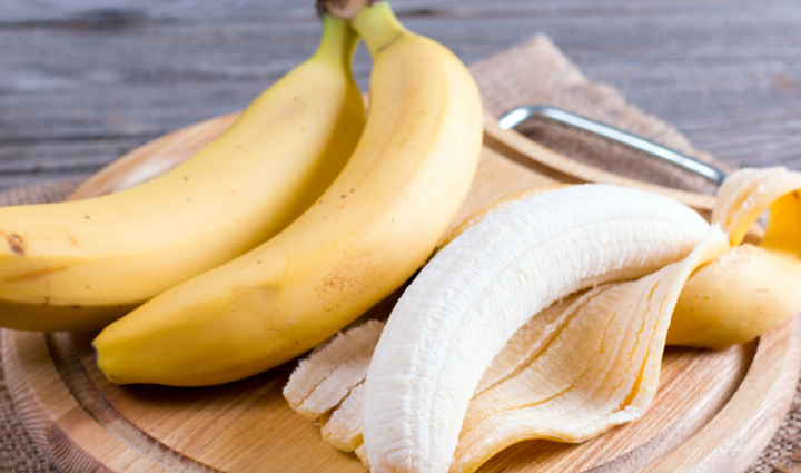 use the peels of these fruits for glowing skin know its method,beauty tips,beauty hacks