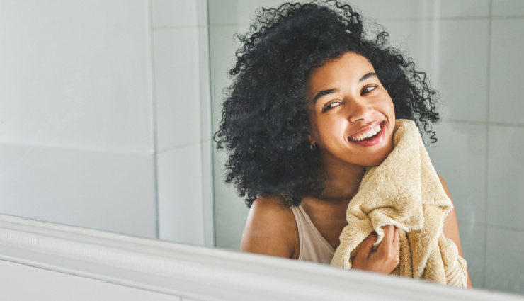 beauty regime ingredients,skincare essentials,natural skincare ingredients,wellness in skincare,adaptogens for skin,aromatherapy skincare,stress-relief skincare,mood-enhancing beauty products,skincare routine tips,holistic skincare ingredients