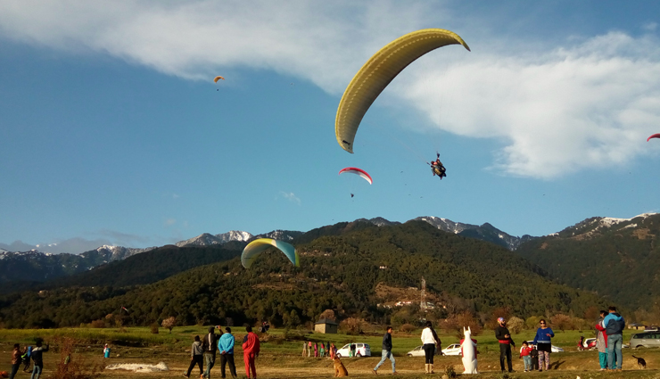 skydiving in india,places for skydiving in india,india,aamby valley,deesa,dhana,narnaul,bir billing,mysore,aligarh,pondicherry