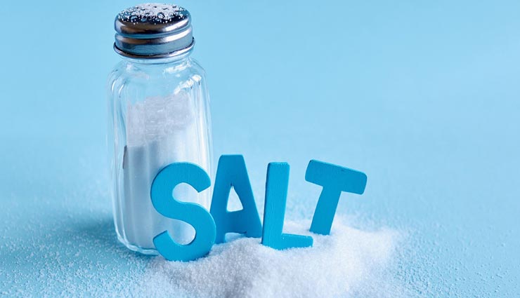 नमक के ये 6 बेहतरीन काम, शायद ही जानते होंगे आप इनके बारे में