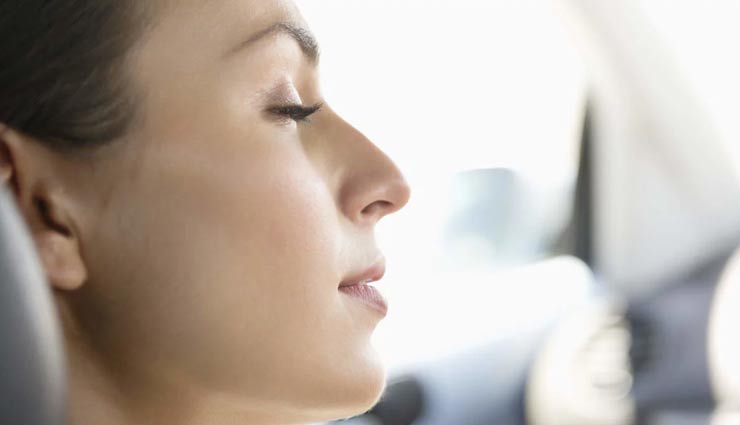 make up tips,tips to hide sleep deprived eyes,eye make up tips,beauty tips,skin care tips