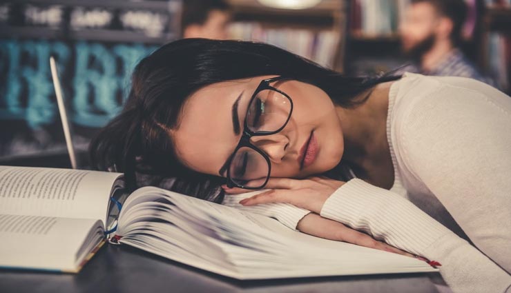 vastu tips in hindi,vastu defects,issues in career and learning