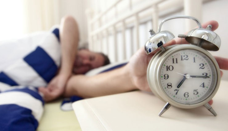 इन कामों को अधिक देर तक करने से जीवन में आ सकती है परेशानियाँ