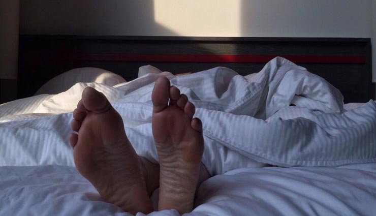 astrology tips,astrology tips in hindi,loss money,reason of loss money,loss money due to bad habits