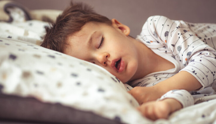 उम्र के हिसाब से क्या होना चाहिए आपके सोने का समय, जान लीजिए सही जवाब ideal bedtime by age,recommended sleep time by age,best sleep schedule for each age,age-based sleep recommendations,how much sleep by age,sleep time guide for different ages,proper sleep duration by age,age-wise bedtime recommendations,correct sleep time by age group,bedtime guidelines for every age