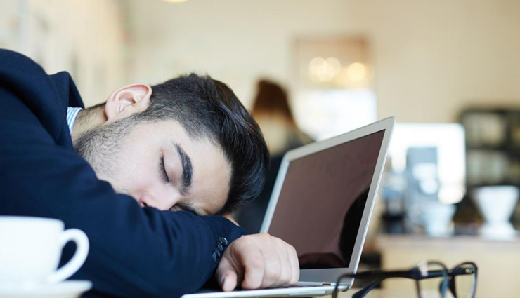 aging affecting your sleep pattern,how does aging affect your sleep,health tips.healthy living,sleeping pattern,different sleeping pattern