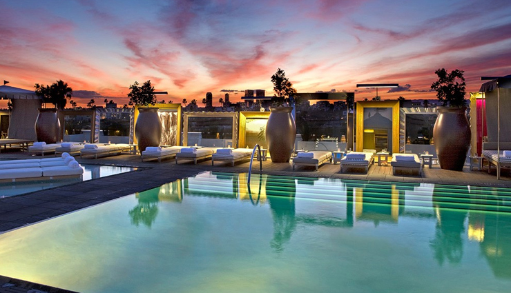 california,chile,italy,spain,places around the world,5 breathtaking rooftop pools in the world,most amazing rooftop pools in the world,best swimming pools around the world,mandarin oriental munich,germany,hilton molino stucky,venice,w santiago,sls beverly hills,usa,mandarin oriental barcelona