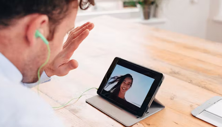 relationship slump,signs of a relationship slump,how to fix a relationship slump,relationship boredom,reviving a dull relationship,fun ways to overcome a relationship slump,relationship rekindling ideas,ways to bring back the spark,keeping the romance alive,relationship fun activities,bonding activities for couples,overcoming relationship stagnation,creative date ideas,making relationships exciting again,relationship refresh tips