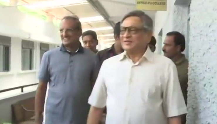 कर्नाटक चुनाव : 222 सीटों पर मतदान खत्म, 70 फीसद मतदाताओं ने किया वोट