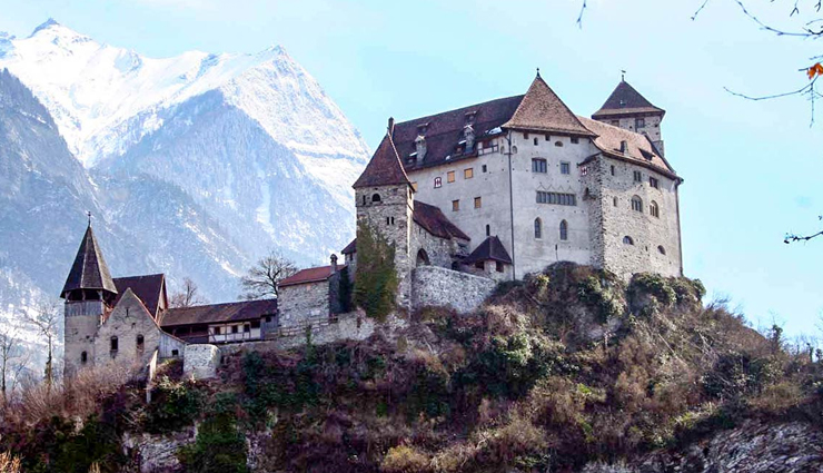 smallest countries,smallest countries in the world,vatican city,monaco,nauru,tuvalu,san marino,liechtenstein