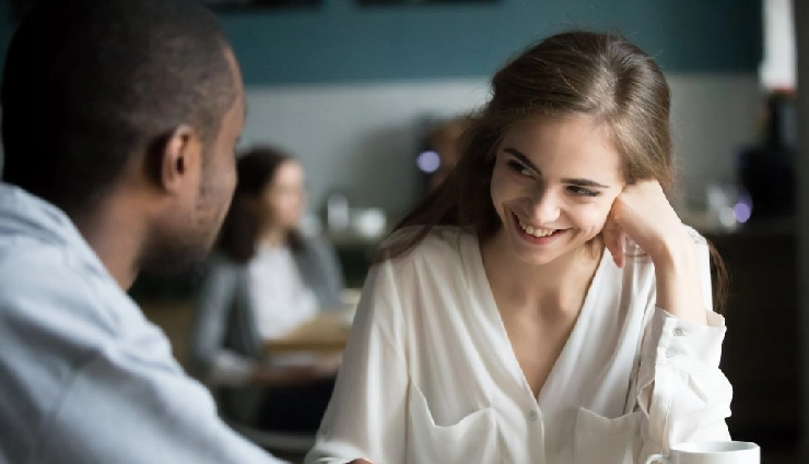 10 Things Men Find Attractive in Girls