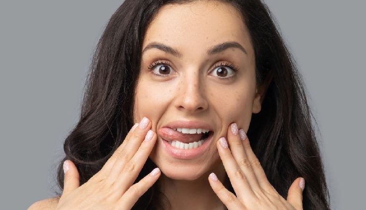 face yoga exercises,facial muscle toning,facial symmetry enhancement,youthful face techniques,attractive facial features,beauty routines for face shape,confidence-boosting expressions,personalized skincare practices