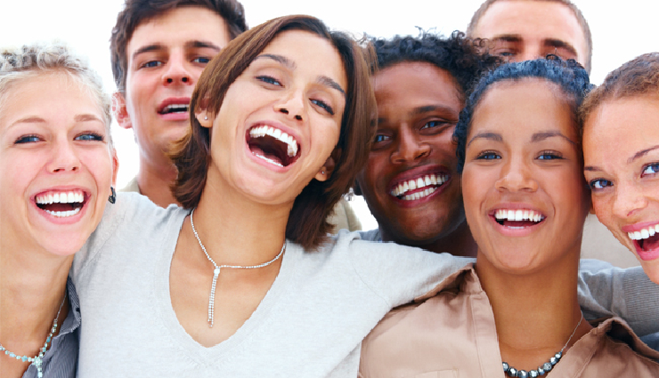 smile more often,leading a better life,happiness and positivity,benefits of smiling,laughter and well-being,coping with stress,positive thinking techniques,daily gratitude practice,noticing the little things,surrounding yourself with happiness