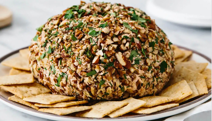 smoked salmon cheese ball,smoked salmon cheese ball recipe,hunger struck,food