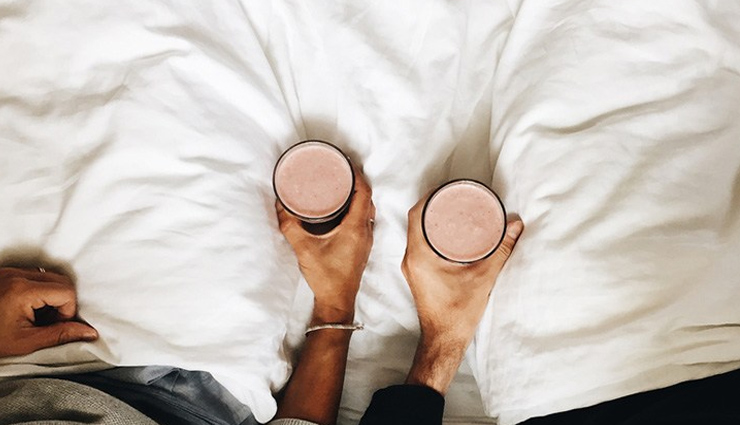 5 Smoothies To Try During Night For Weight Loss