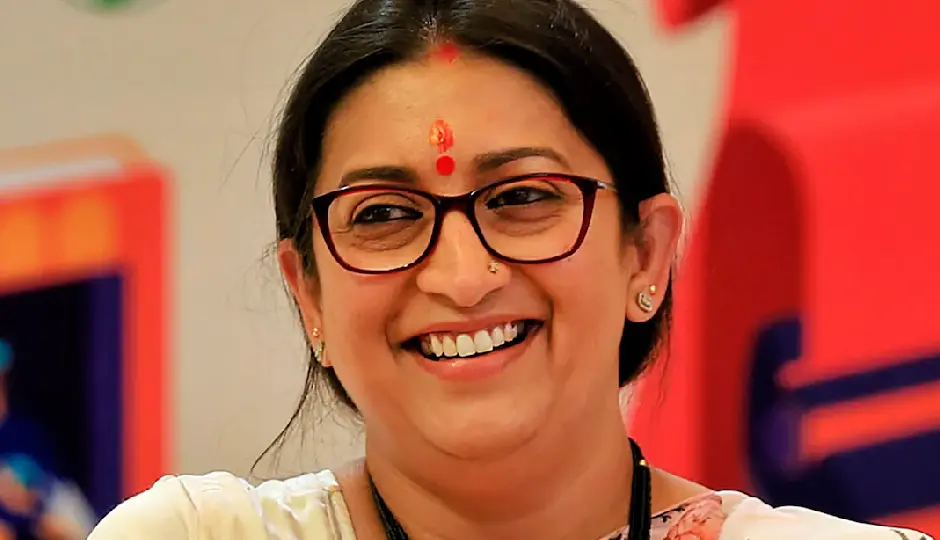 मोदी कैबिनेट में बड़े फेरबदल की अटकलें तेज, स्मृति ईरानी की वापसी संभव; राजनाथ सिंह और गडकरी को लेकर भी चर्चाएं गर्म