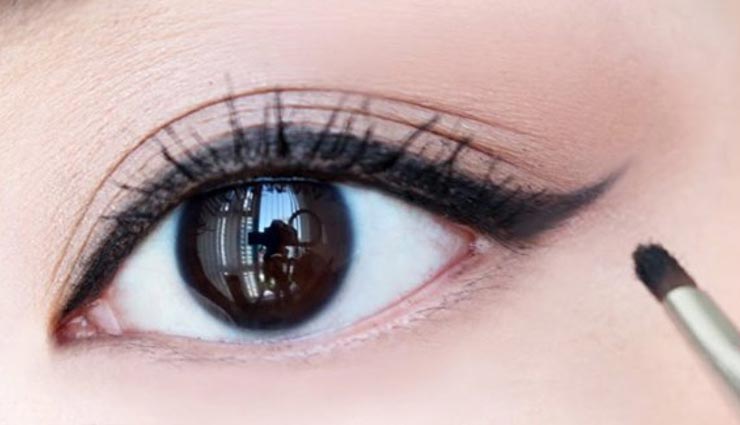 beauty tips,beauty tips in hindi,eyeliner looks,eye makeup,makeup tips