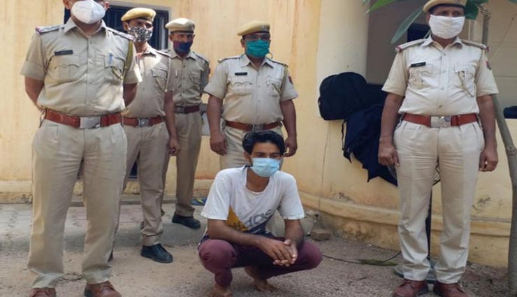 जयपुर : पुलिस ने जब्त की 30 लाख की शराब, चावल के बीच छिपाकर गुजरात लेकर जा रहा था ट्रक