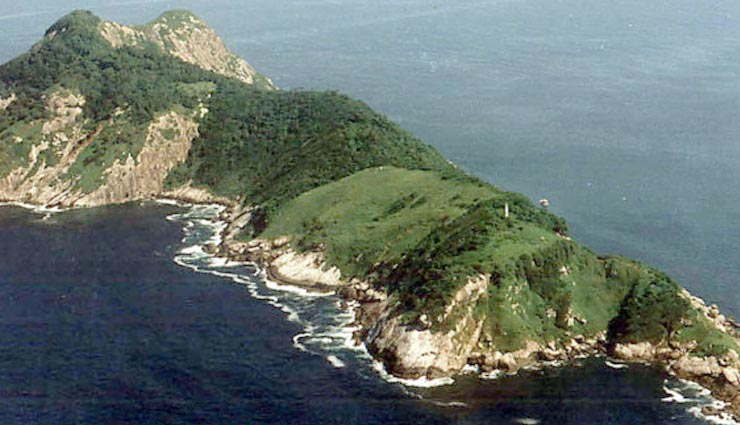 places that exist only on google maps,prohibited places on earth,places not allowed to be visited,church of our lady mary of zion,snake island,lascaux caves,north sentinel island,area 51