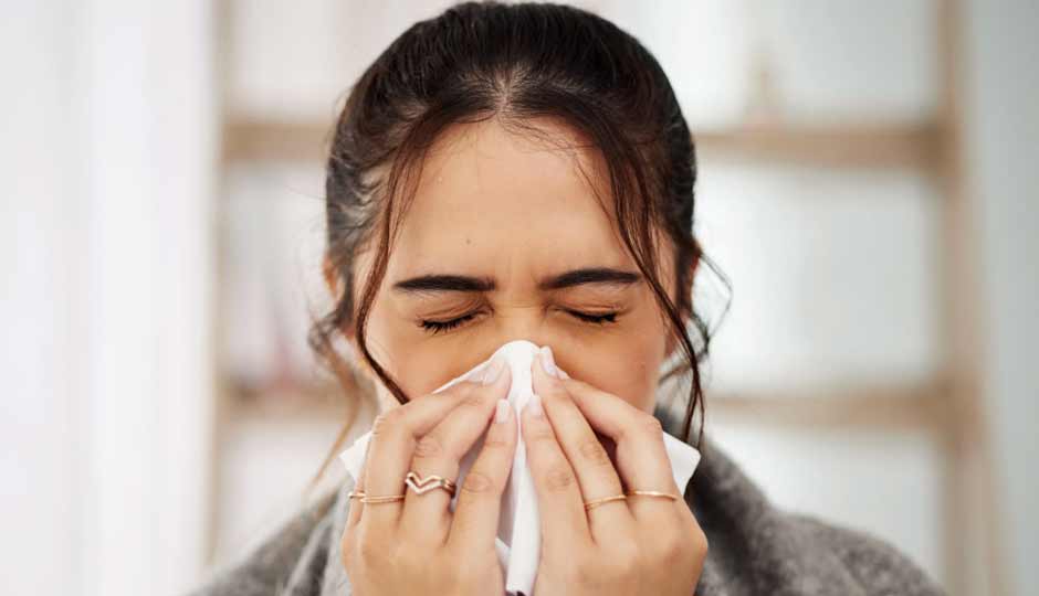 12 Effective Home Remedies to Treat Sneezing During Diwali Naturally