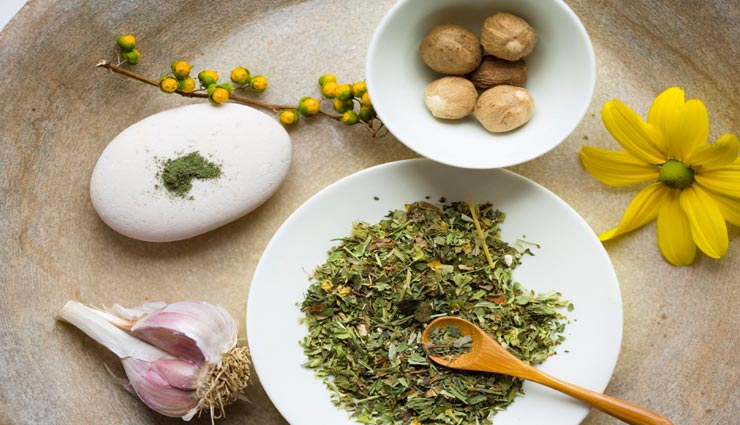 Health tips,health tips in hindi,sneezing,home remedies,remedy for sneezing