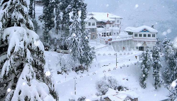 सर्दियों के इस मौसम में लेना हैं स्नोफॉल का मजा, प्लान करें इन 8 फेमस टूरिस्ट डेस्टिनेशन का ट्रिप