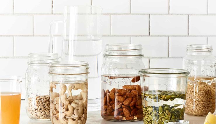 भिगोकर खाएंगे तो ज्यादा फायदा करेंगी ये चीजें, जानें और रहें स्वस्थ